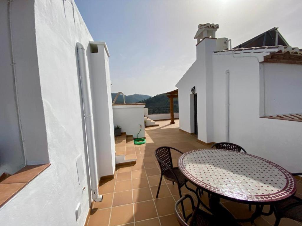 Casa Con Increibles Vistas A Las Montanas Y Al Mar Frigiliana Extérieur photo